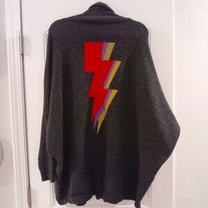 **LONGLINE KNIT SWEATER WITH BOLT ACCENT ON BACK**